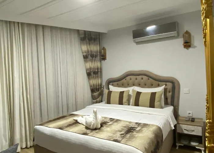 Tree House * Estambul