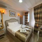 Hotel Tree House Istanbul