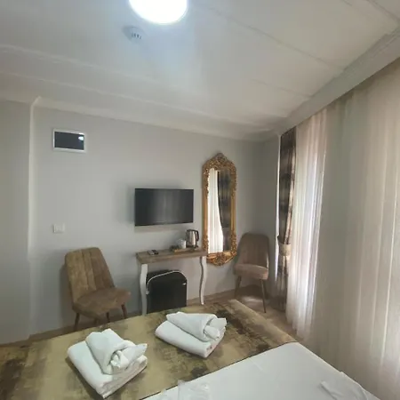 ホテル Tree House *