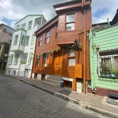 Szálloda Tree House